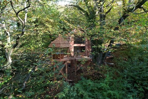 Lodge ou cabane : quel hébergement insolite est fait pour vous ?